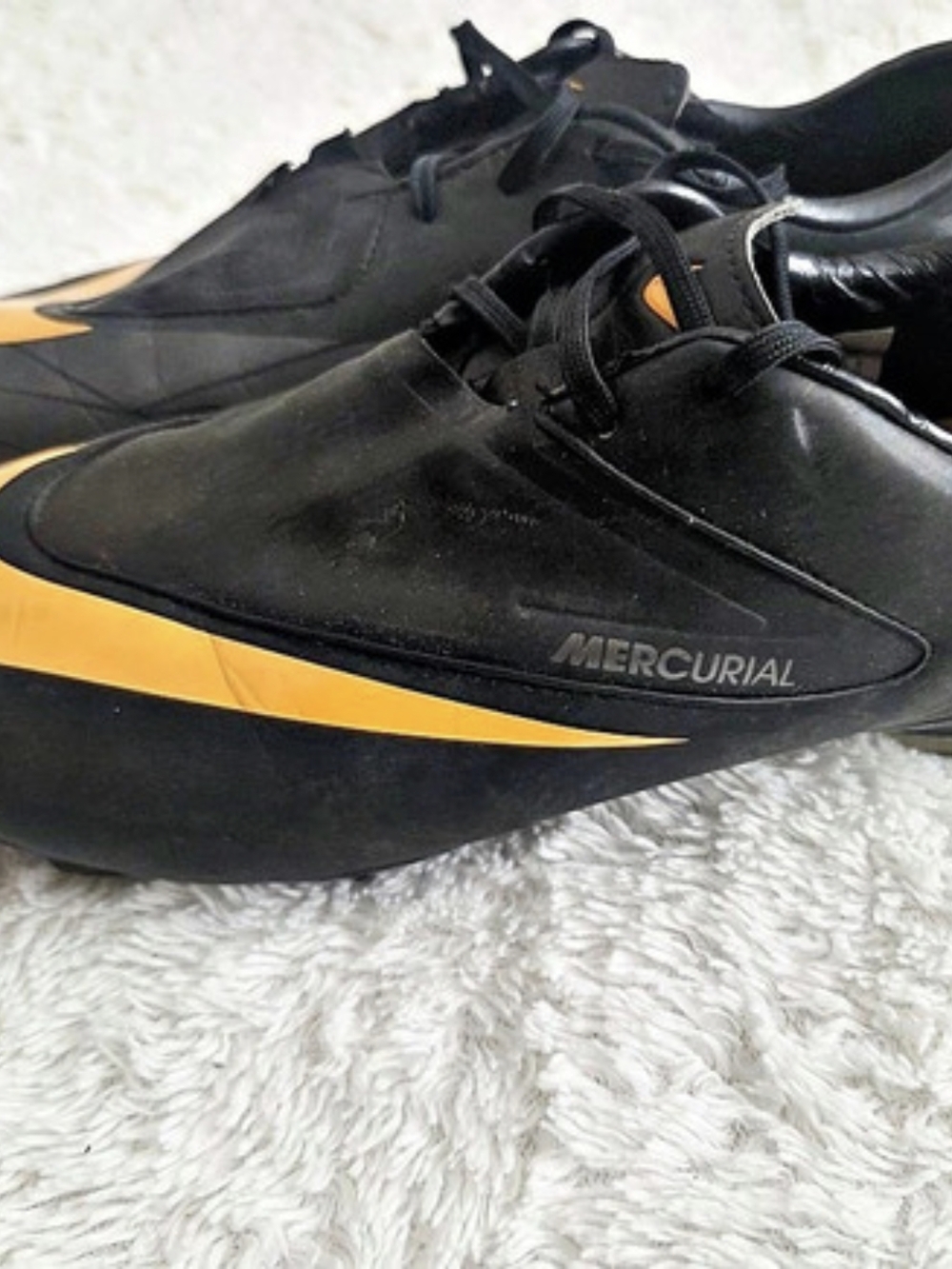 Nike Mercurial Vapor IV SL FG Soccer Cleats Black & Orange US 8.5